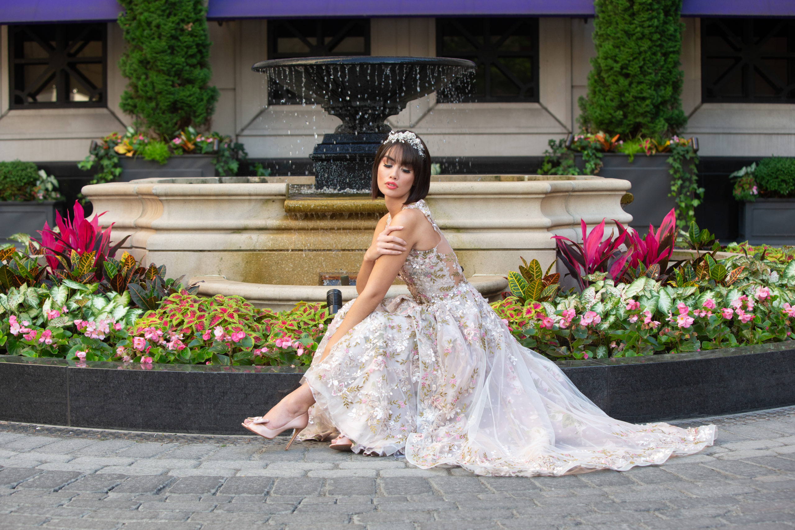 Bride in Courtyard at Chicago Waldorf Astoria