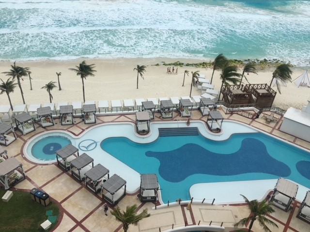 Pool Hyatt Zilara Cancun